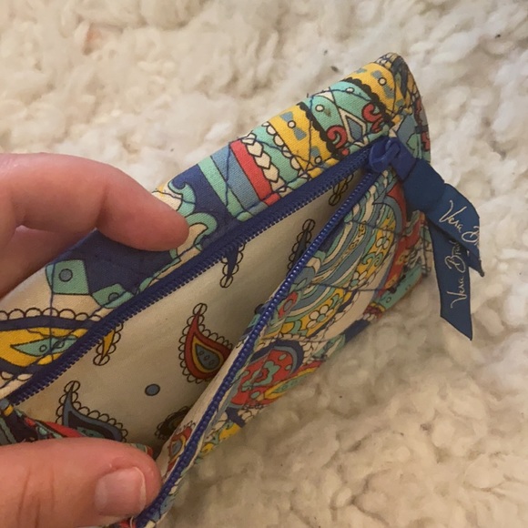 Vera Bradley wallet - Picture 3 of 9